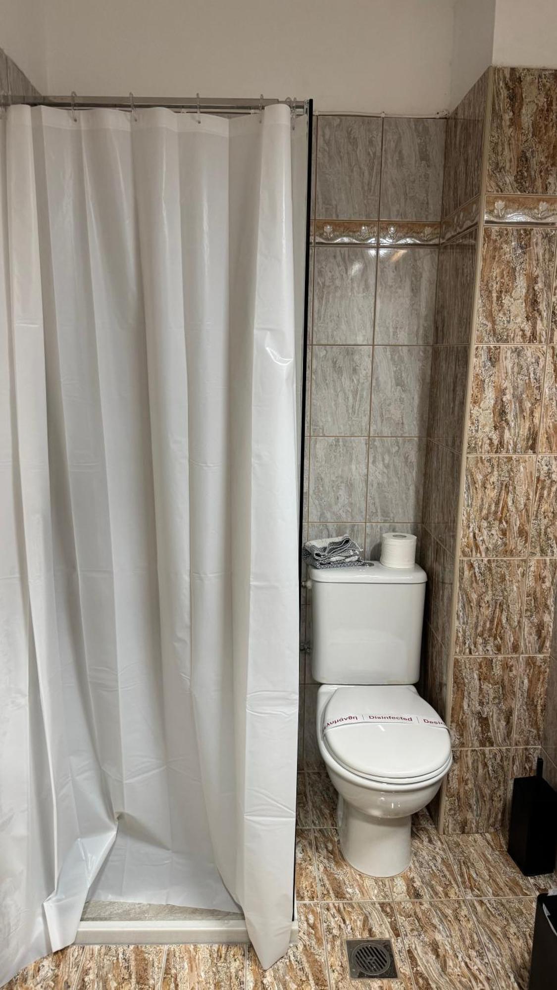 Chrisovalanto Hotel Sívota 部屋 写真