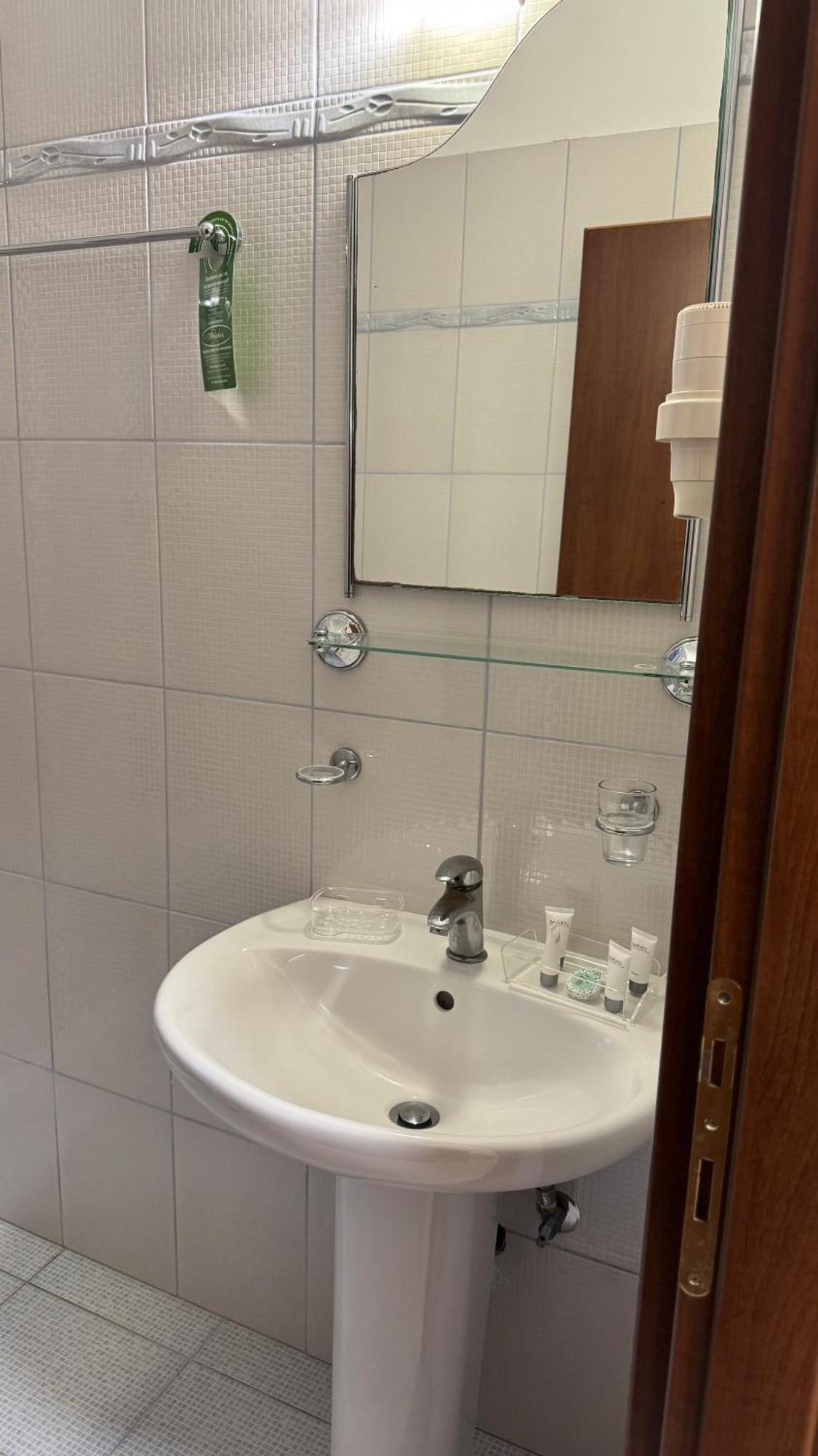 Chrisovalanto Hotel Sívota 部屋 写真