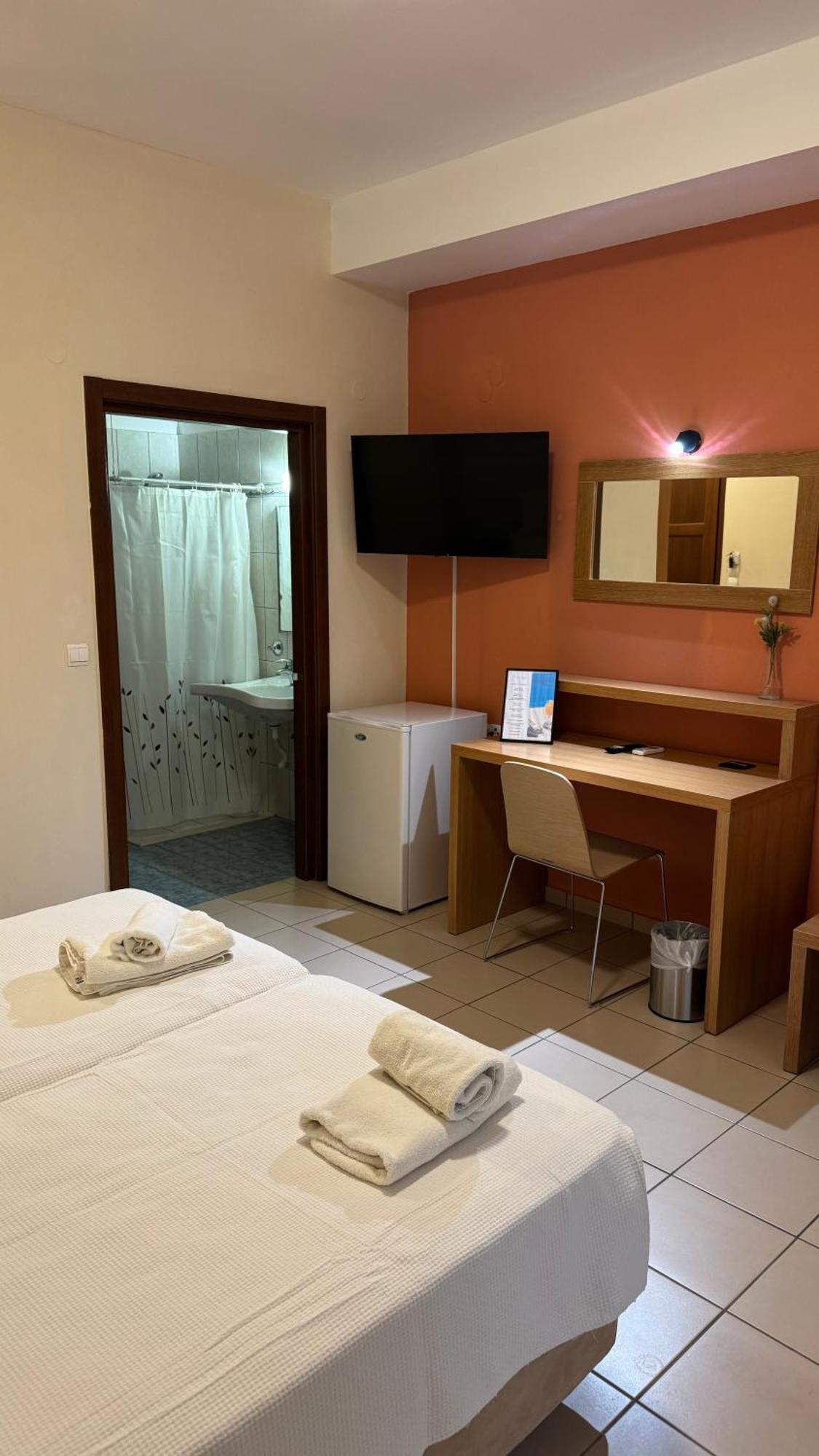 Chrisovalanto Hotel Sívota 部屋 写真