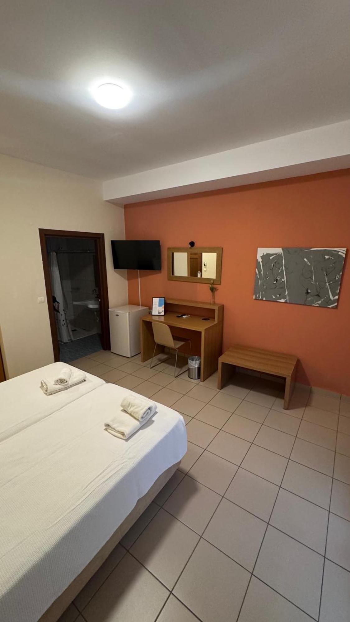 Chrisovalanto Hotel Sívota 部屋 写真