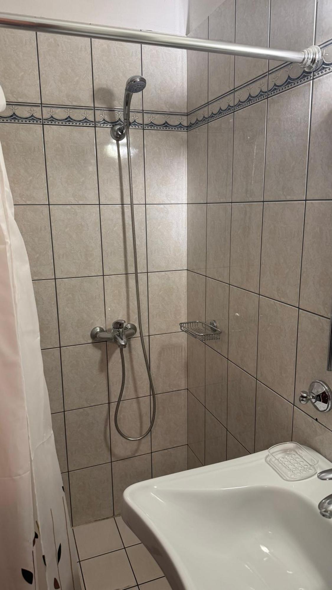 Chrisovalanto Hotel Sívota 部屋 写真