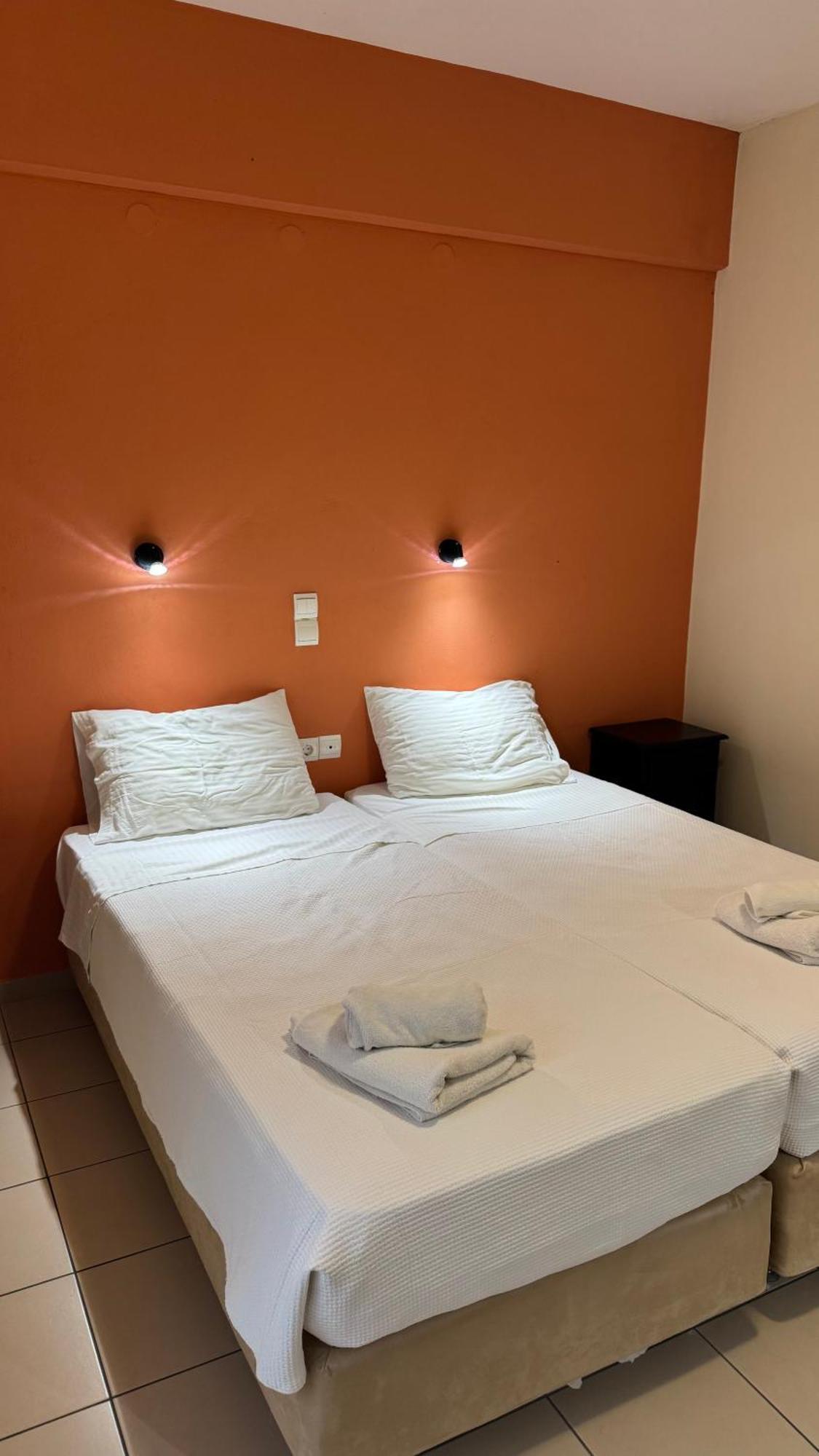 Chrisovalanto Hotel Sívota エクステリア 写真